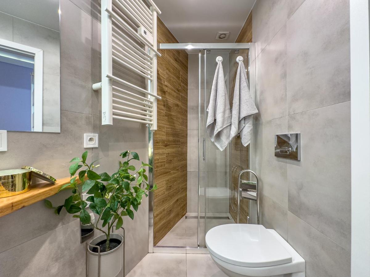 Apartament Przy Rynku Dluga 23 Krakow Bagian luar foto